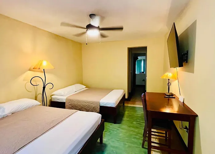 Arenal Hotel, Brewery & Farm Hotel 3*
